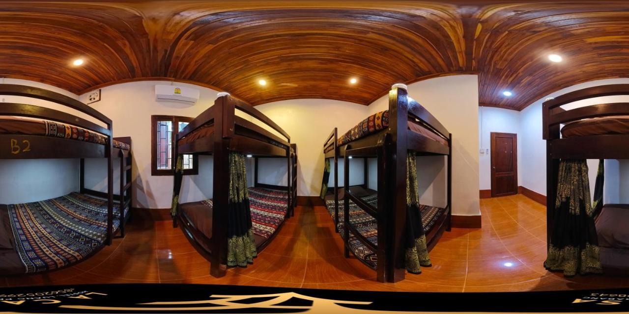 La Casa Hostel Luang Prabang Bagian luar foto
